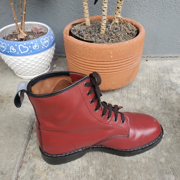 NPS SOLOVAIR Cherry Red 8 Eye Hi-Shine Derby Boots - Picture 3 of 4